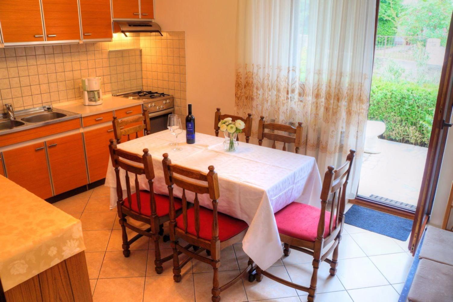 Apartment Crikvenica 19 Bagian luar foto