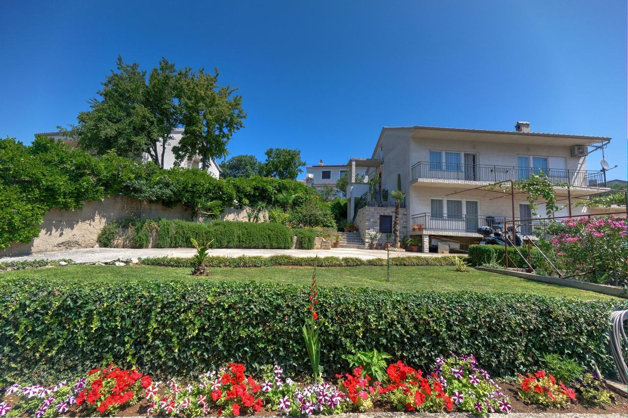 Apartment Crikvenica 19 Bagian luar foto