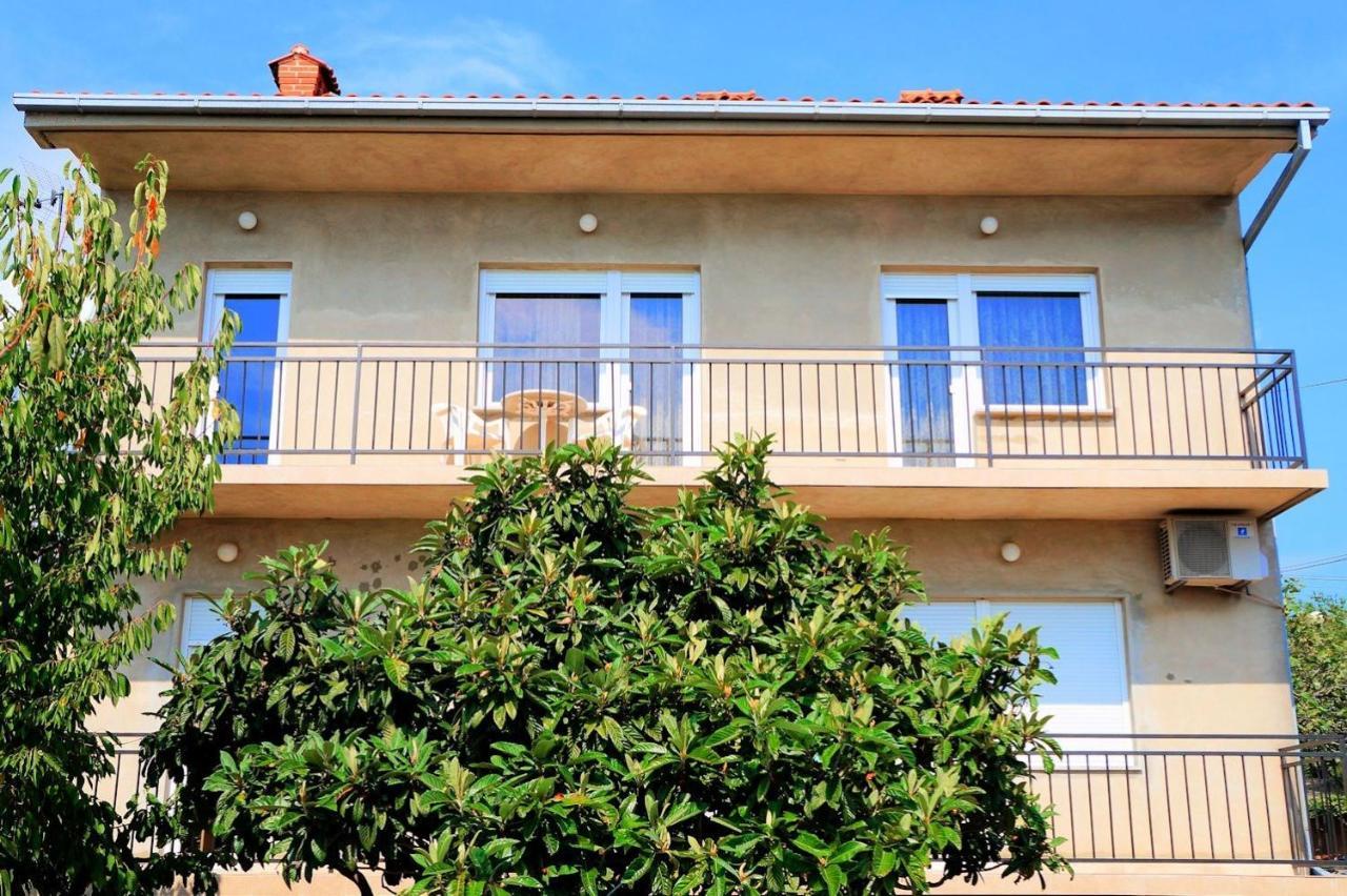 Apartment Crikvenica 19 Bagian luar foto